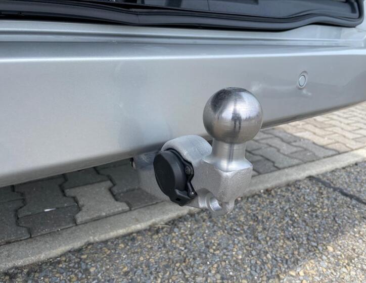 Volkswagen Caravelle 22