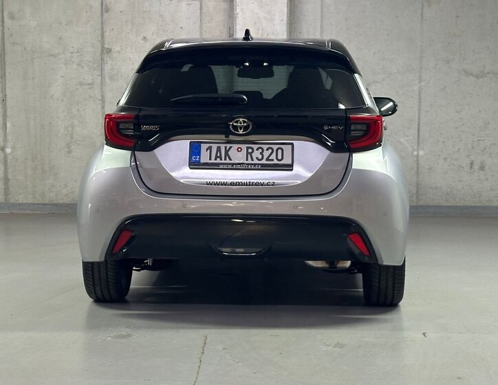 Toyota Yaris Hatchback 1,5 l 96 kw