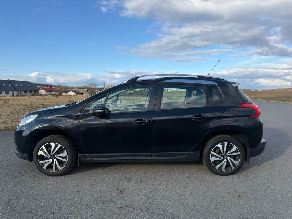 Peugeot 2008 Kombi 1,2 l 60 kw