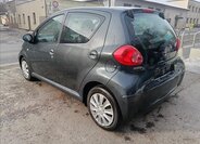Toyota Aygo Hatchback 998,0 50 kw