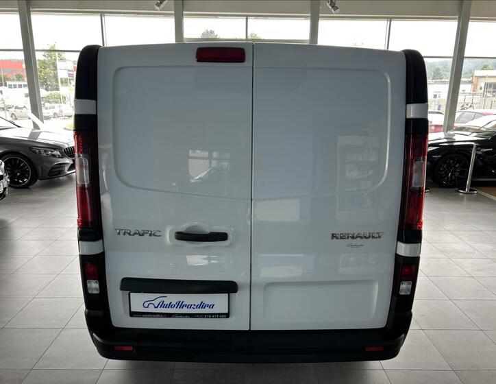 Renault Trafic 6