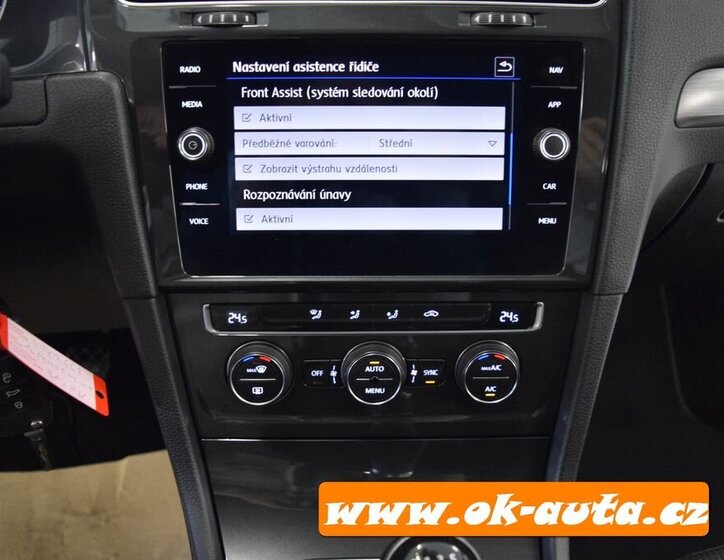 Volkswagen Golf Kombi 1,6 l 85 kw