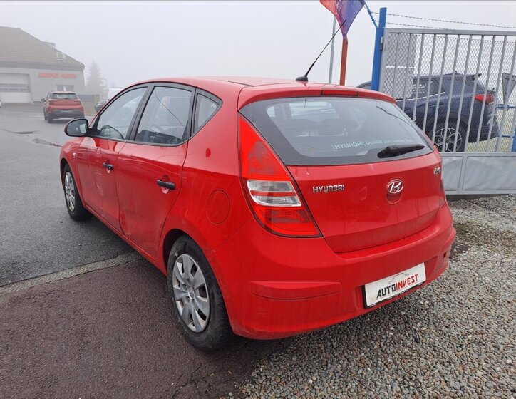 Hyundai i30 Hatchback 1,4 l 80 kw