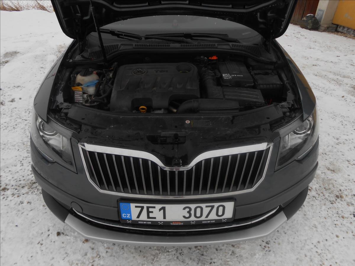 Škoda Superb Kombi 2,0 l 125 kw