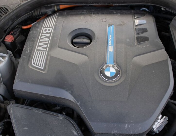 BMW Řada 5 Sedan / Limuzína 2,0 l 185 kw