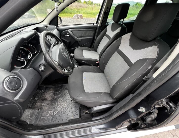 Dacia Duster SUV 1,5 l 80 kw