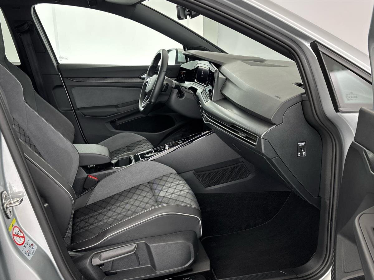 Volkswagen Golf Kombi 1,5 l 110 kw