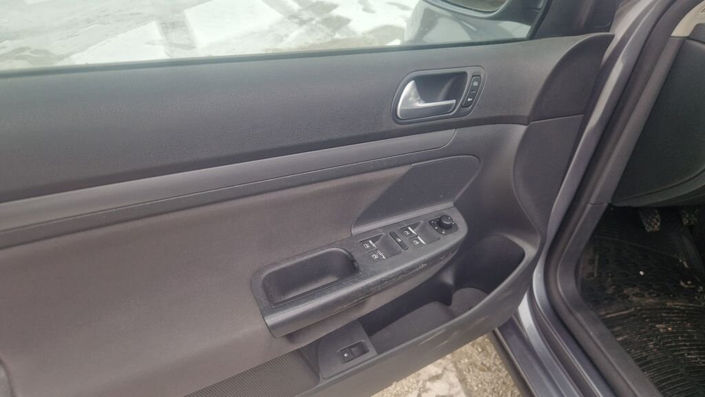 Volkswagen Jetta Sedan 1,9 l 77 kw