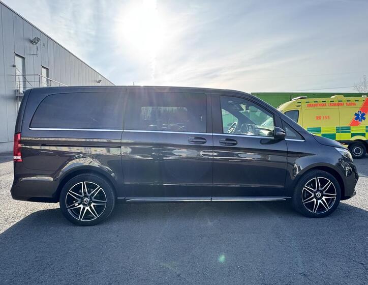 Mercedes-Benz Třídy V 8