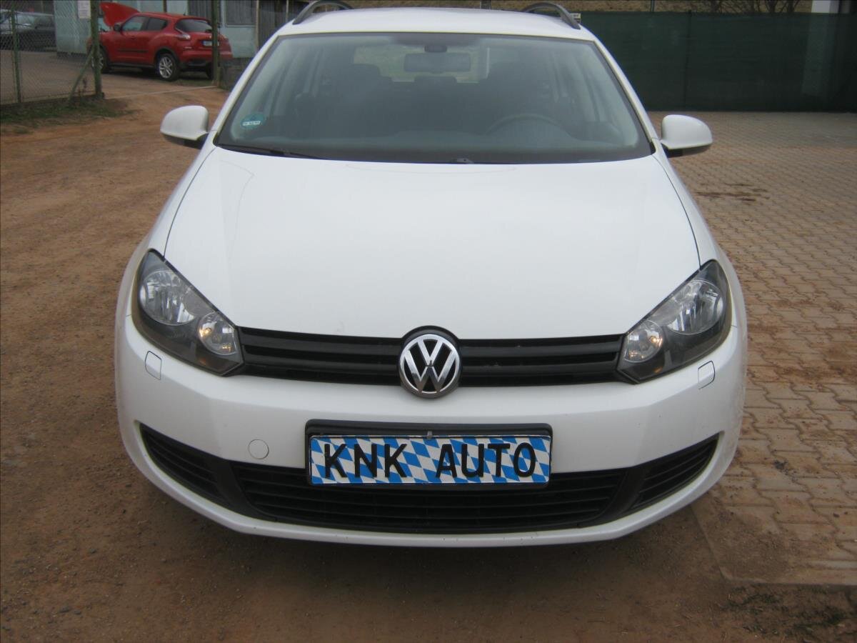 Volkswagen Golf Kombi 1,6 l 77 kw