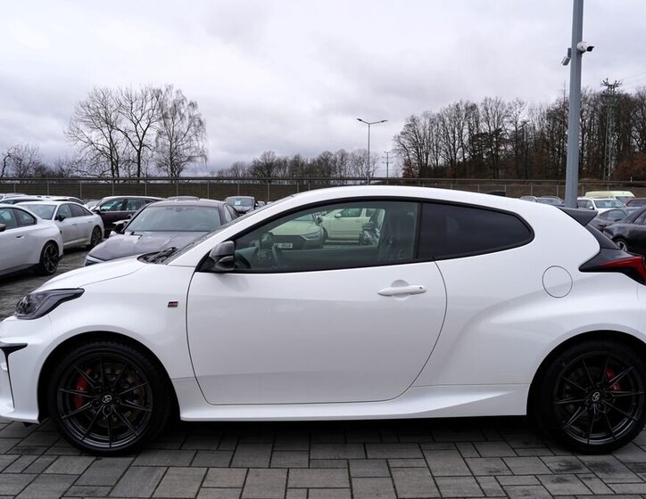 Toyota Ostatní Hatchback 1,6 l 192 kw