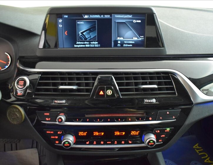 BMW Řada 5 Sedan / Limuzína 3,0 l 195 kw