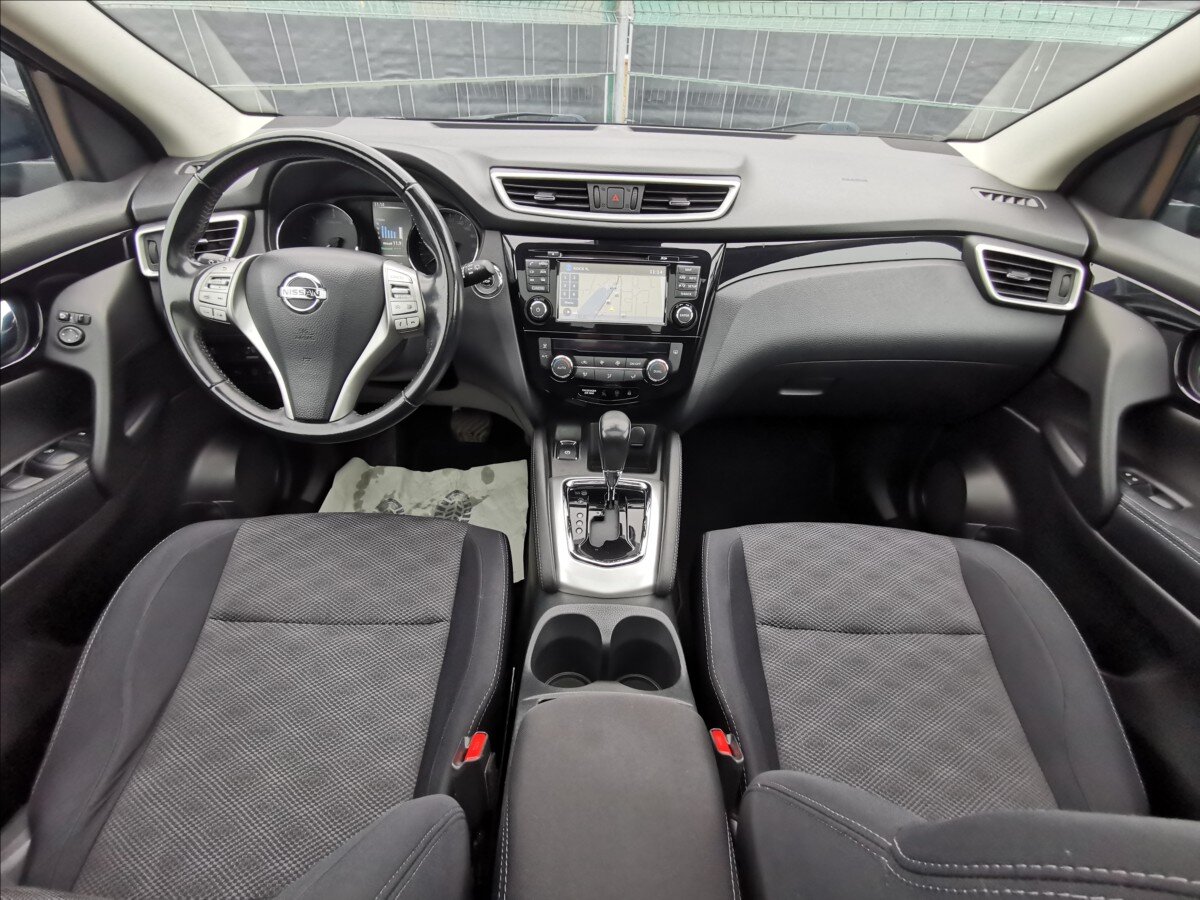 Nissan Qashqai SUV 1,6 l 96 kw
