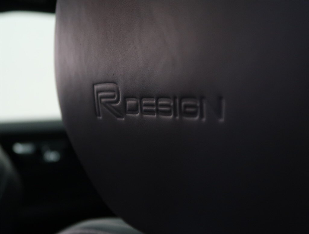 Volvo V60 Kombi 2,0 l 140 kw