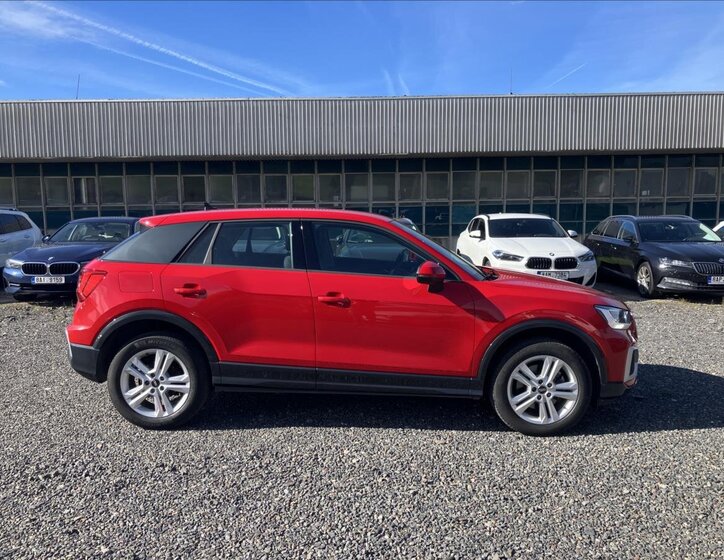 Audi Q2 SUV / Terénní 2,0 l 110 kw