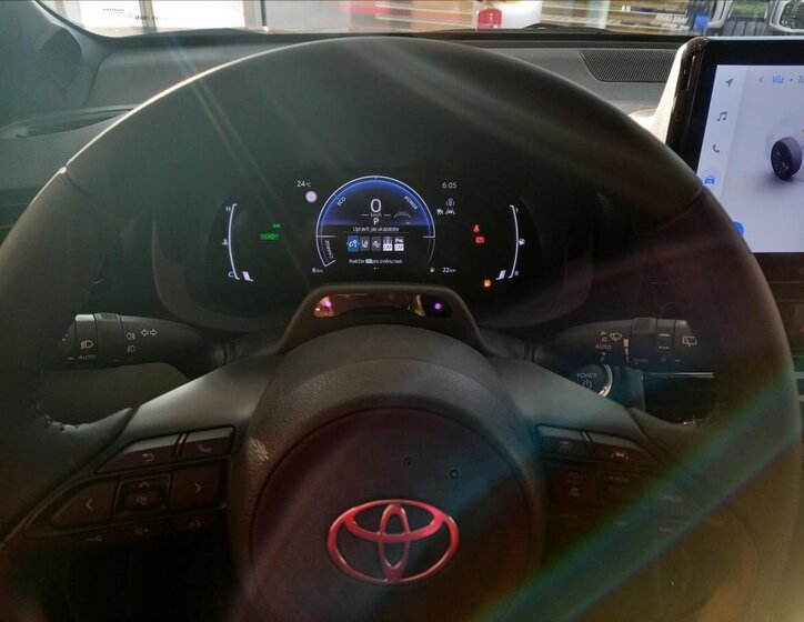 Toyota Yaris Cross SUV / Terénní 1,5 l 85 kw
