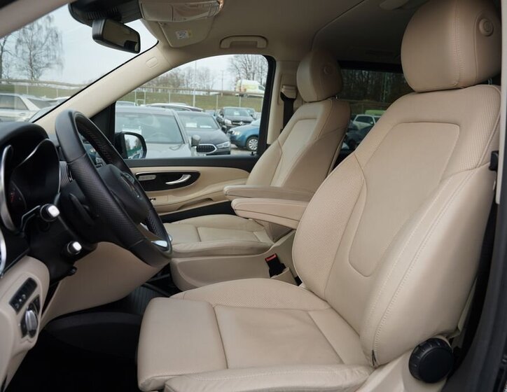 Mercedes-Benz Třídy V MPV 2,0 l 174 kw