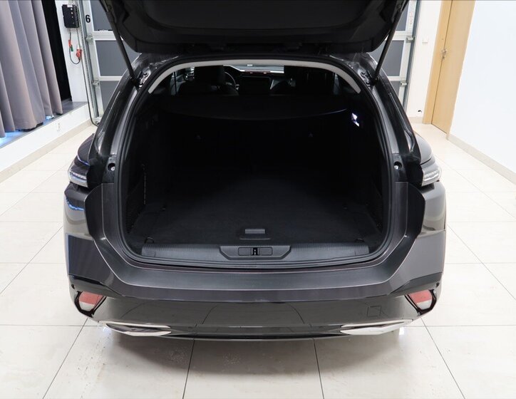 Peugeot 308 Kombi 1,5 l 96 kw