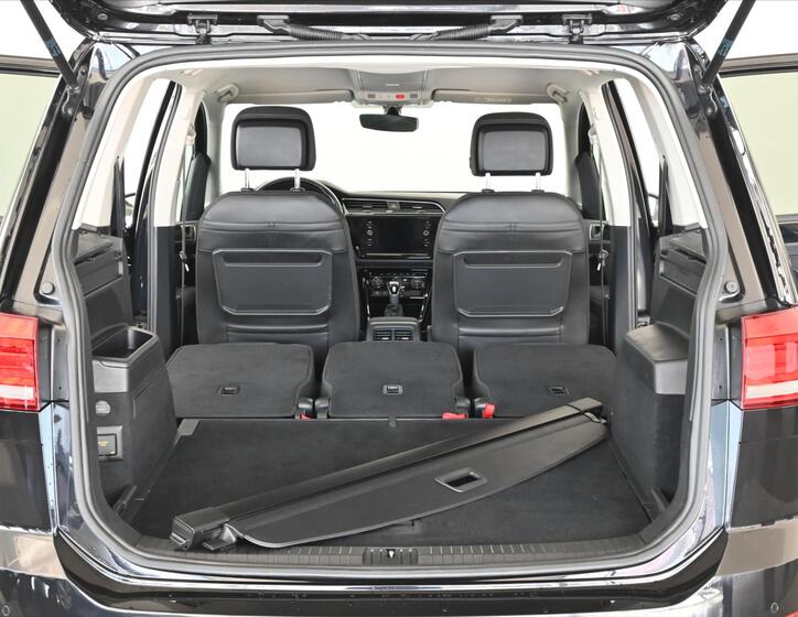 Volkswagen Touran 7