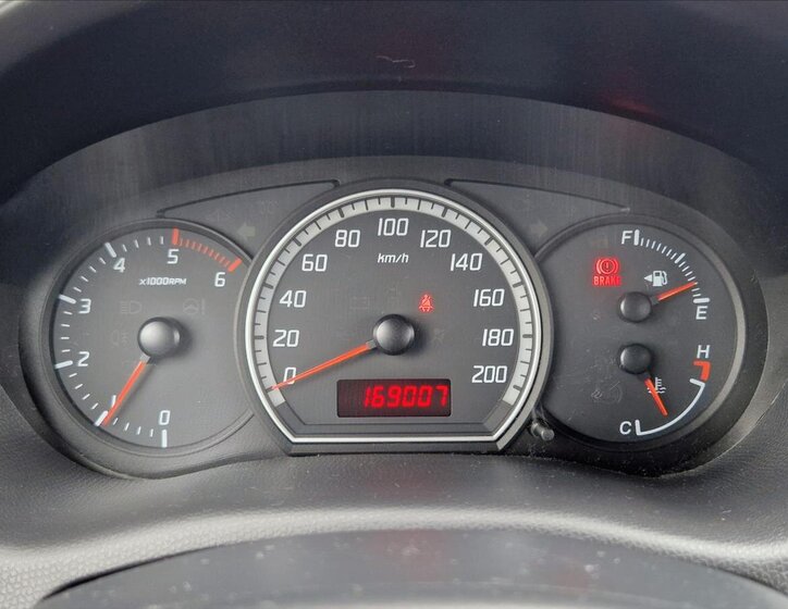 Suzuki Swift Hatchback 1,2 l 55 kw