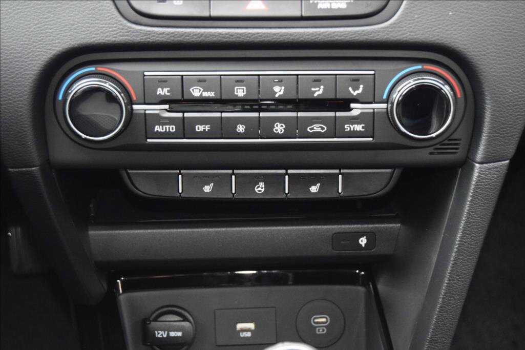 KIA XCeed SUV / Terénní 998,0 84 kw