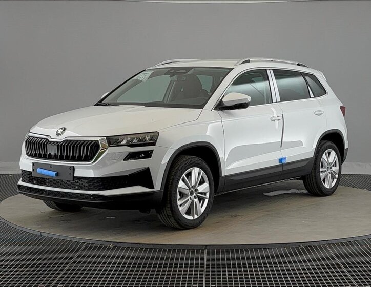 Škoda Karoq SUV / Terénní 1,5 l 110 kw
