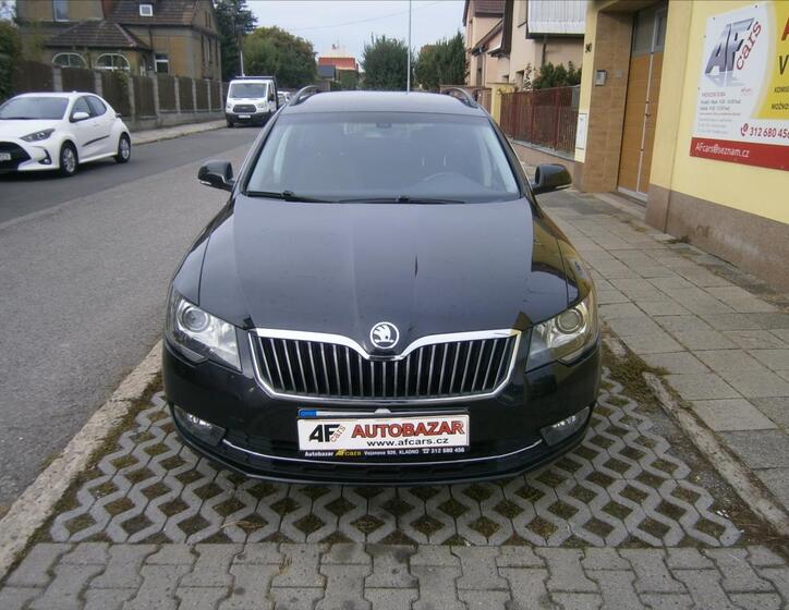 Škoda Superb 2