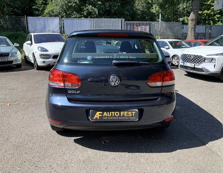 Volkswagen Golf Hatchback 1,2 l 63 kw