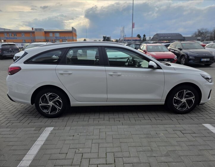 Hyundai i30 Kombi 1,5 l 80 kw