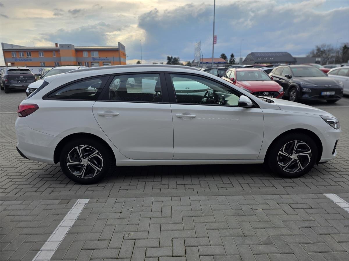 Hyundai i30 Kombi 1,5 l 80 kw