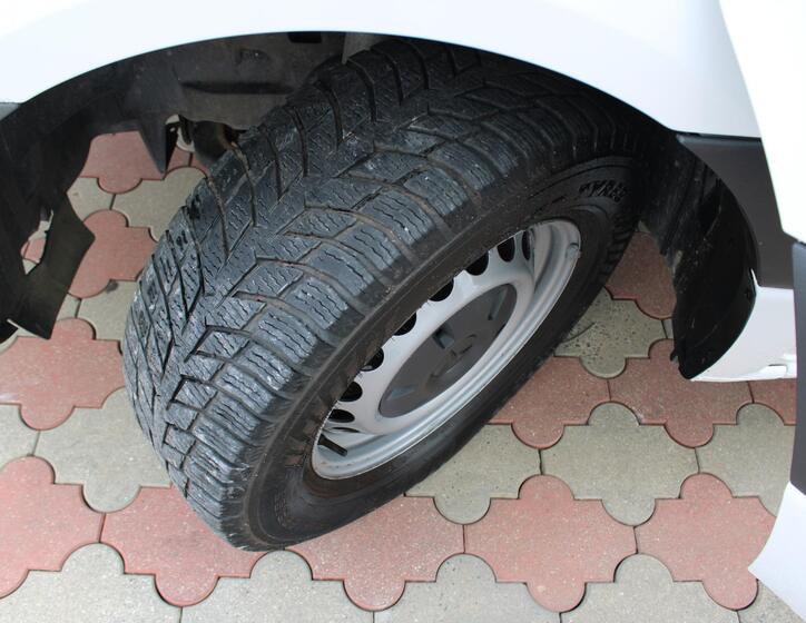 Mercedes-Benz Sprinter 17