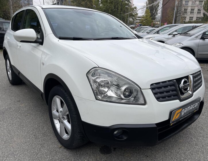 Nissan Qashqai SUV 2,0 l 110 kw