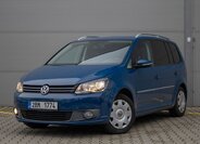 Volkswagen Touran 1
