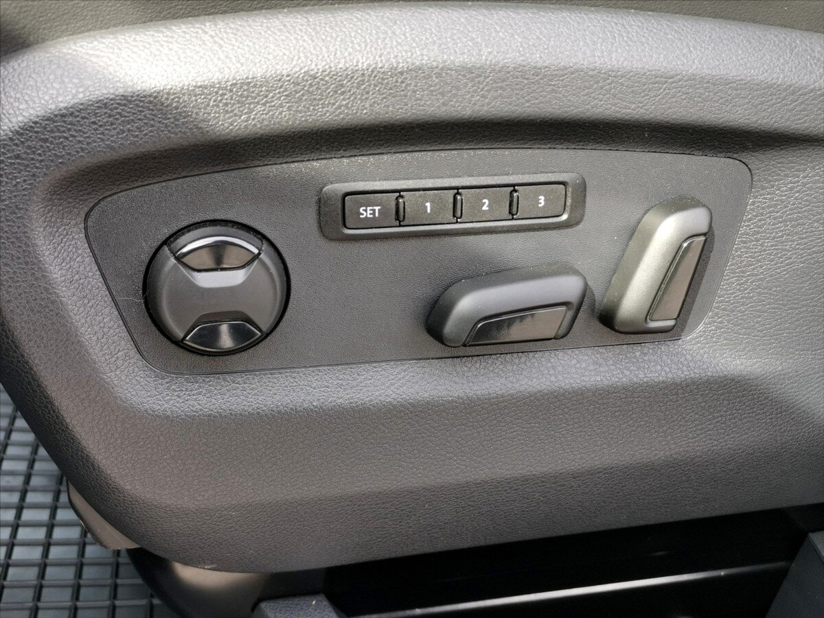 Volkswagen Multivan VAN / Minibus 2,0 l 150 kw