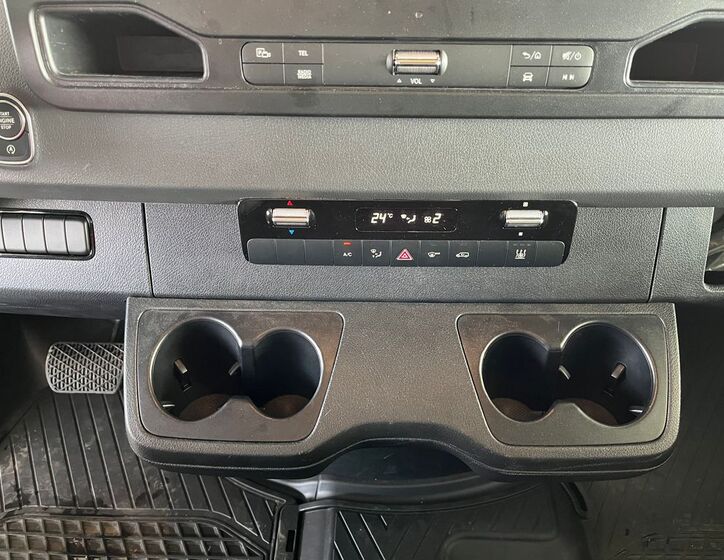 Mercedes-Benz Sprinter 15