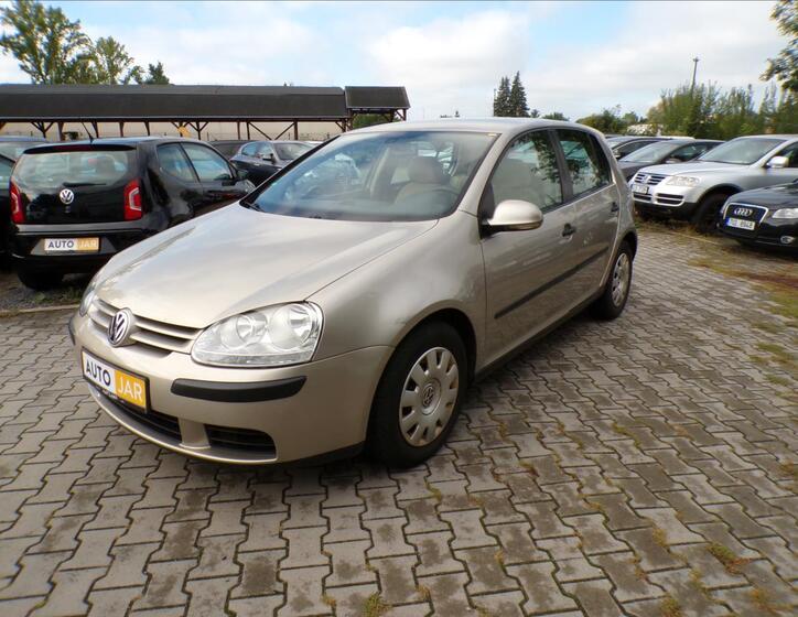 Volkswagen Golf 2