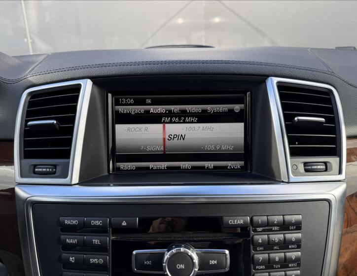 Mercedes-Benz Třídy M 17