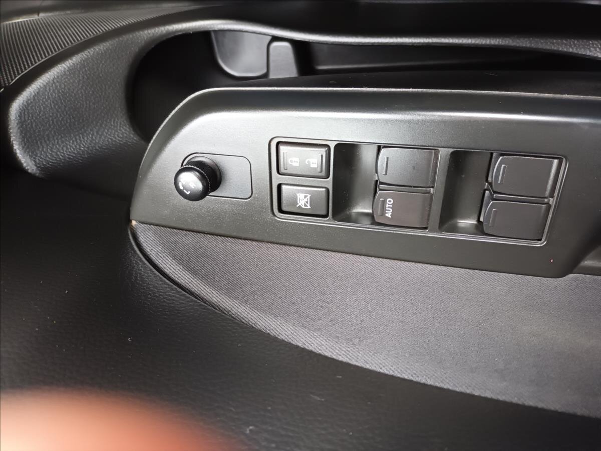 Suzuki Swift Hatchback 1,2 l 69 kw