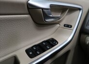 Volvo XC60 SUV / Terénní 2,4 l 120 kw