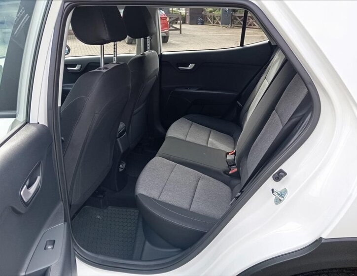 KIA Stonic SUV / Terénní 1,2 l 58 kw