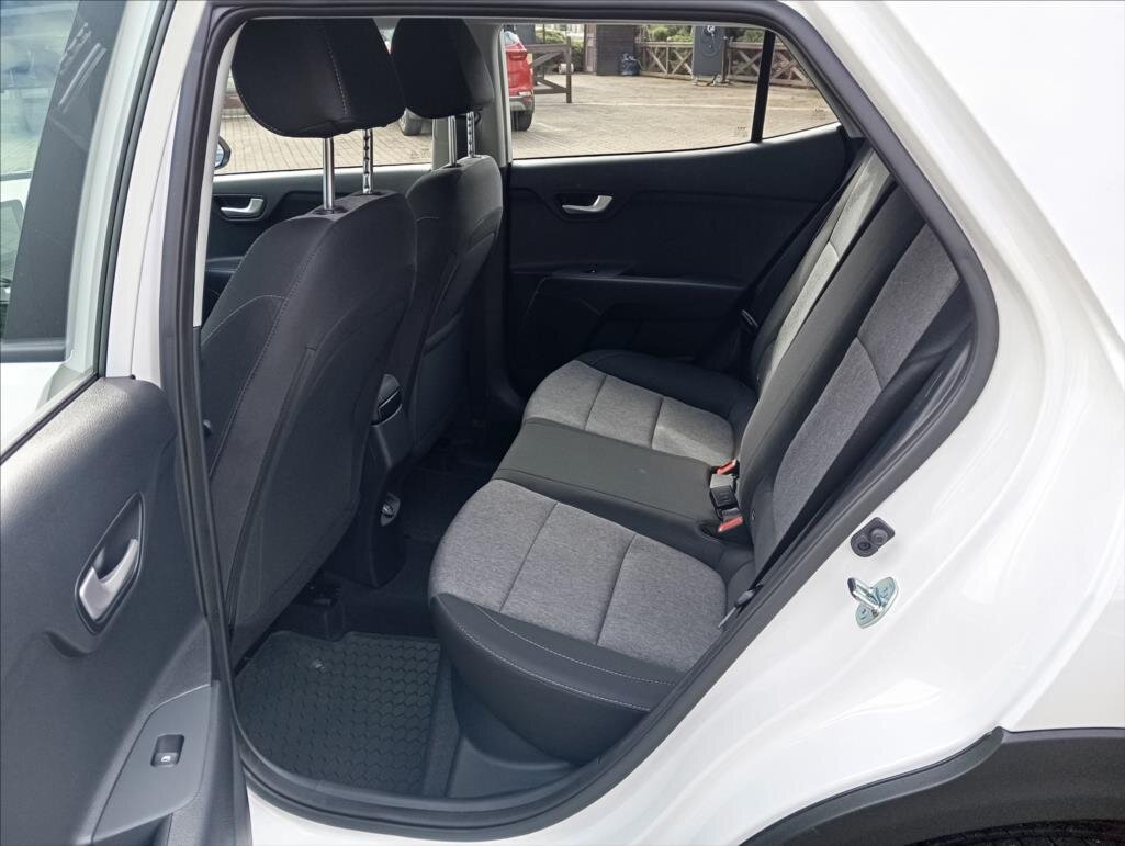 KIA Stonic SUV / Terénní 1,2 l 58 kw