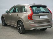 Volvo XC90 5