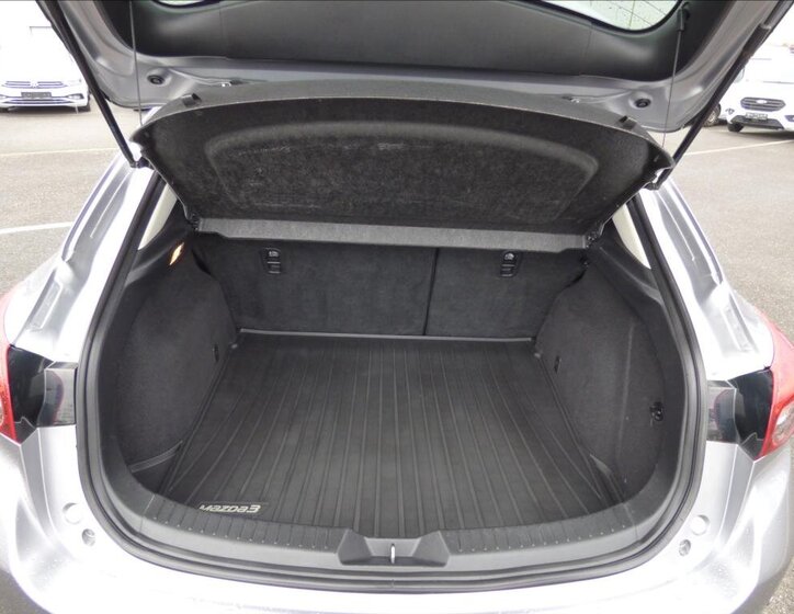 Mazda 3 Hatchback 2,0 l 121 kw
