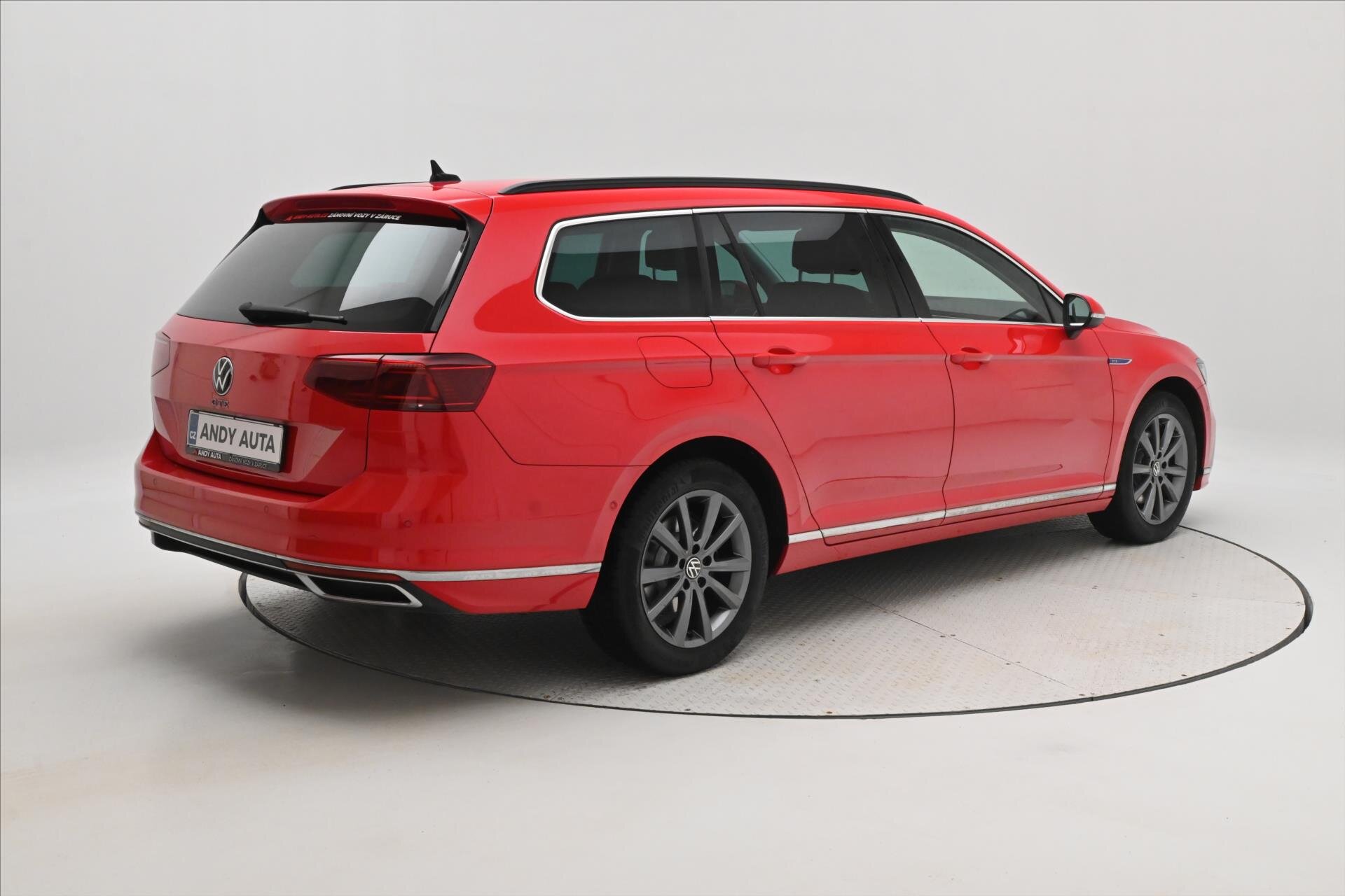 Volkswagen Passat Kombi 1,4 l 115 kw