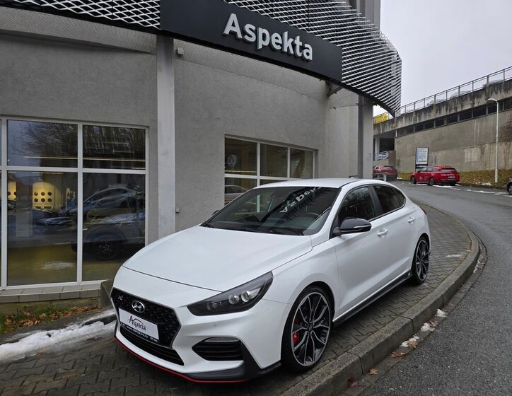 Hyundai i30 Hatchback 2,0 l 202 kw