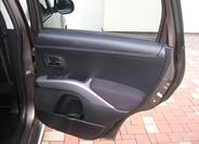 Mitsubishi Outlander 21