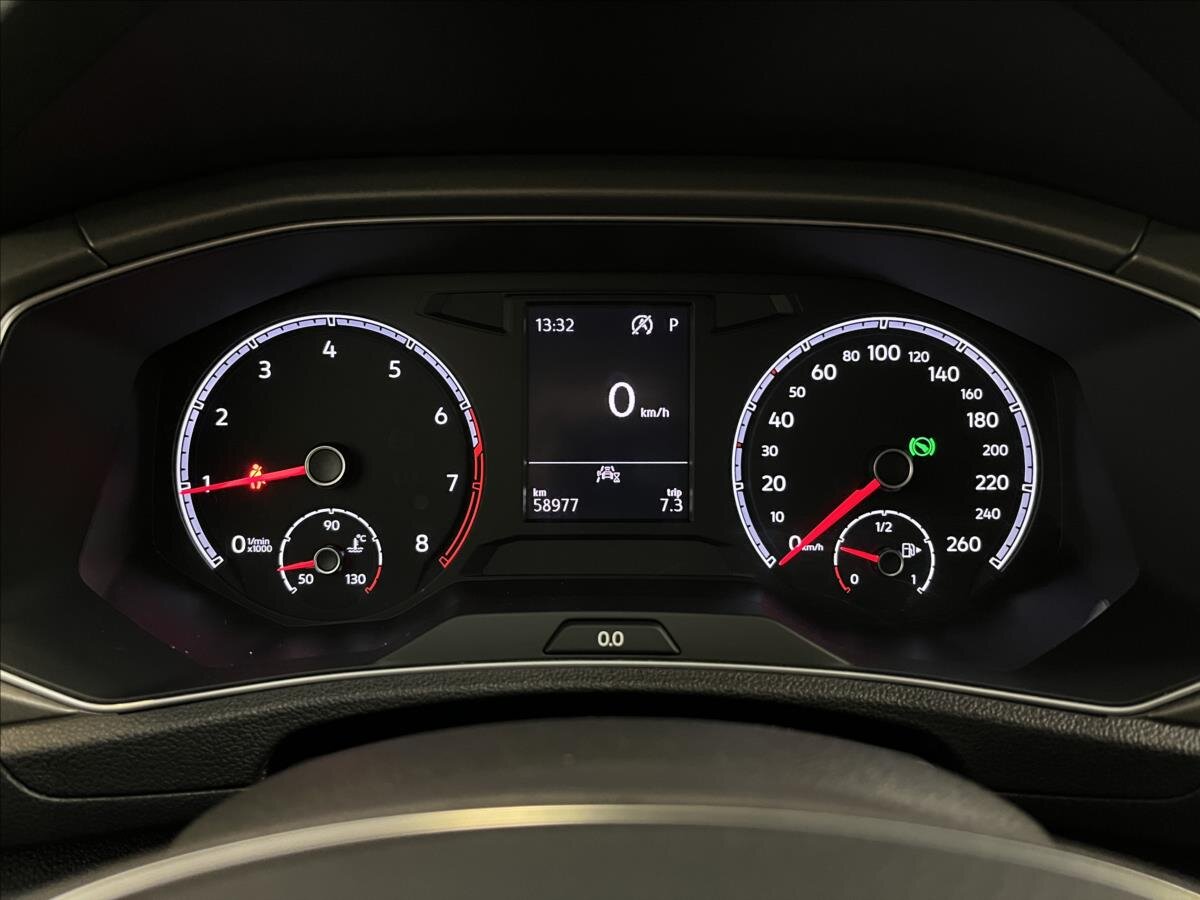 Volkswagen T-Roc SUV 1,5 l 110 kw