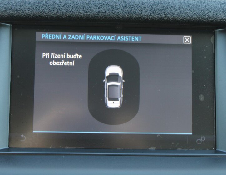 Land Rover Discovery Sport SUV / Terénní 2,0 l 110 kw