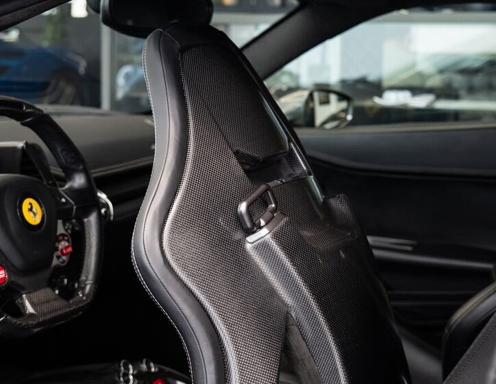 Ferrari 458 Kupé 4,5 l 416 kw