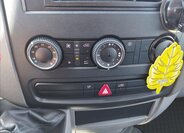 Volkswagen Crafter Valník 2,5 l 100 kw
